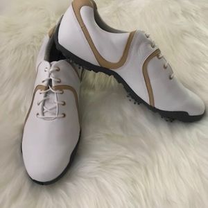 Women's FootJoy LoPro White/ Taupe Golf Shoes